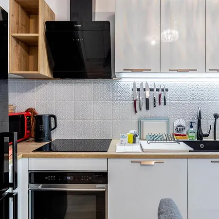 Guestready - Charming With A Small Garden *